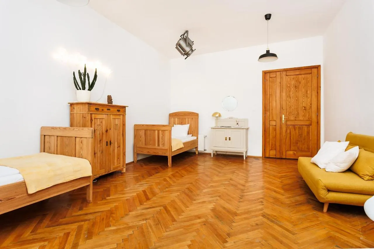 Rustic Charm Apartment Krakow